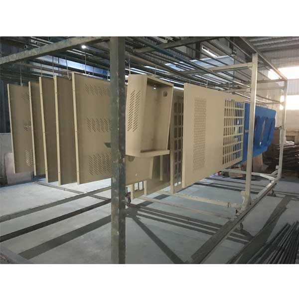 模溫機、冷水機、鈑金生產線